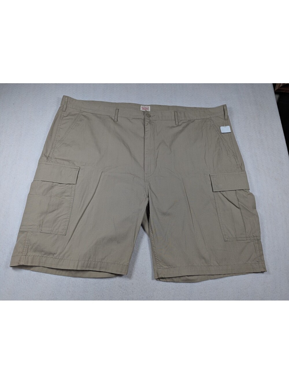 Levi Strauss & Co. - Cargo Shorts - Men’s - 9” Inseam Brown - Size: 52W